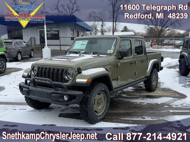Used 2026 Jeep Gladiator Willys AWD/4WD image 1