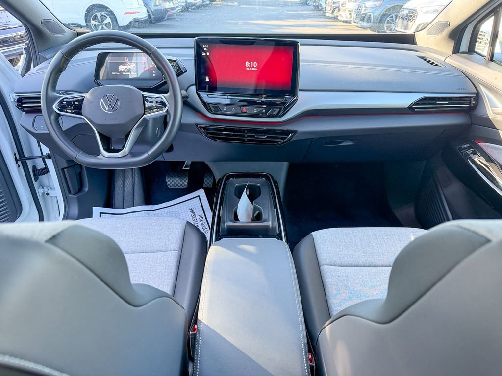 Certified 2024 Volkswagen ID.4 2WD image 43