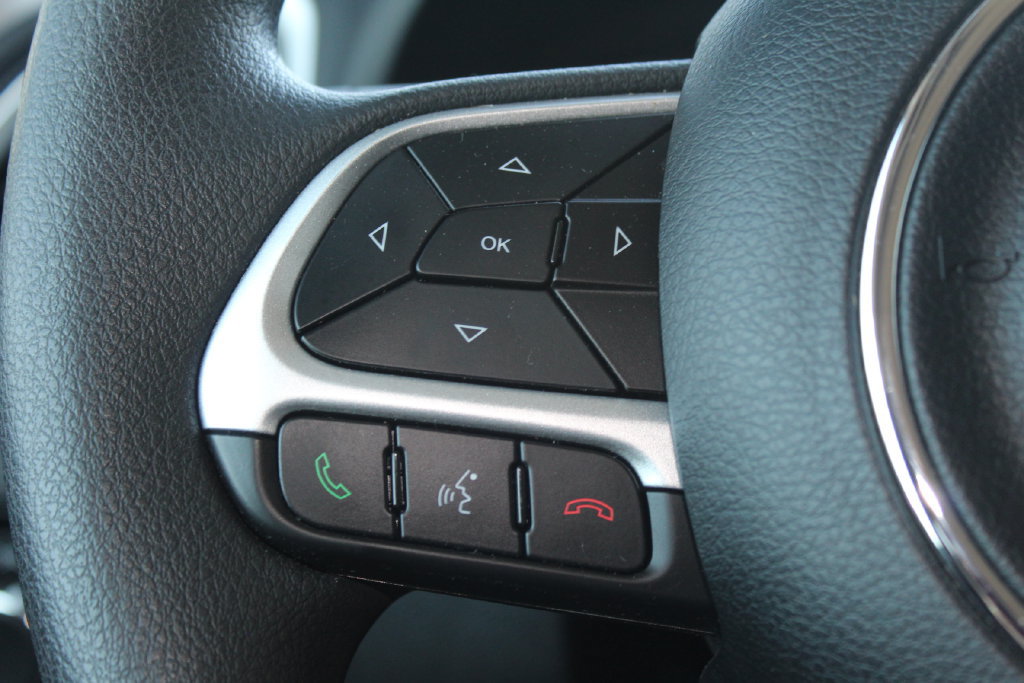 Used 2021 Jeep Renegade Sport FWD image 25