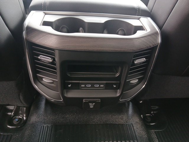 New 2027 RAM 3500 Big Horn w/ Laramie Trim Package AWD/4WD image 13