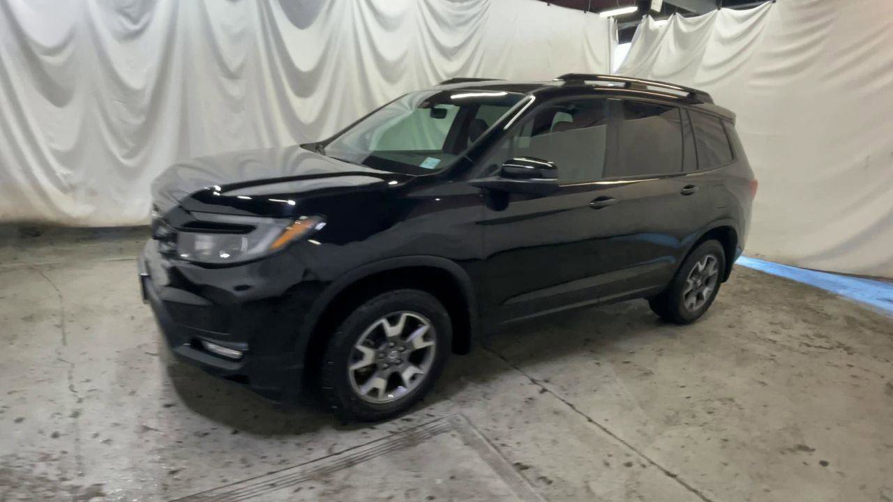 Used 2022 Honda Passport TrailSport image 4