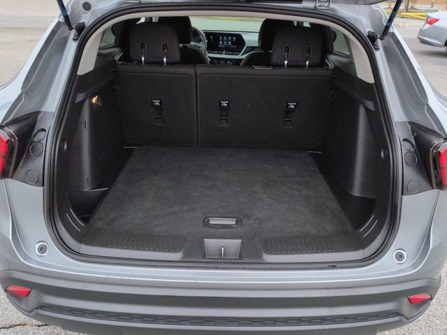Used 2024 Chevrolet Trax LS FWD image 28