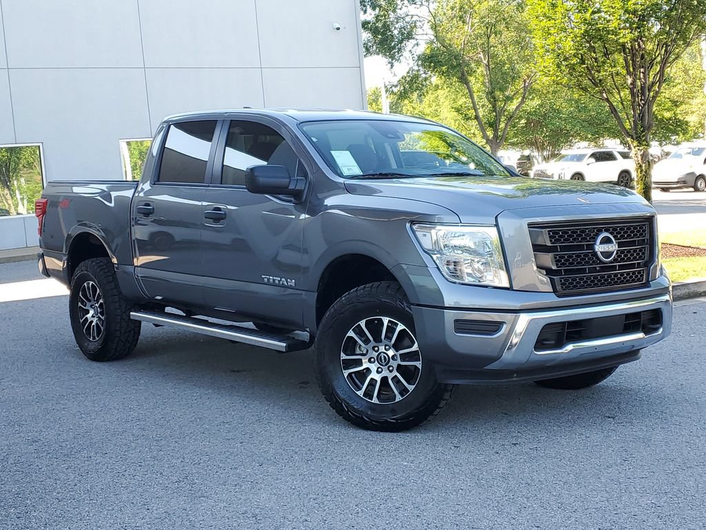 Certified 2024 Nissan Titan SV AWD/4WD image 32