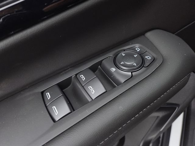 New 2026 Chevrolet Suburban LS w/ LS Custom Edition AWD/4WD image 8
