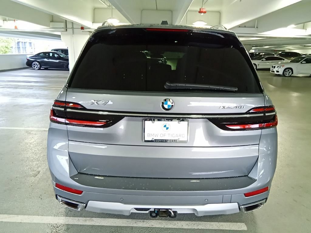 Certified 2024 BMW X7 xDrive40i w/ Premium Package image 7