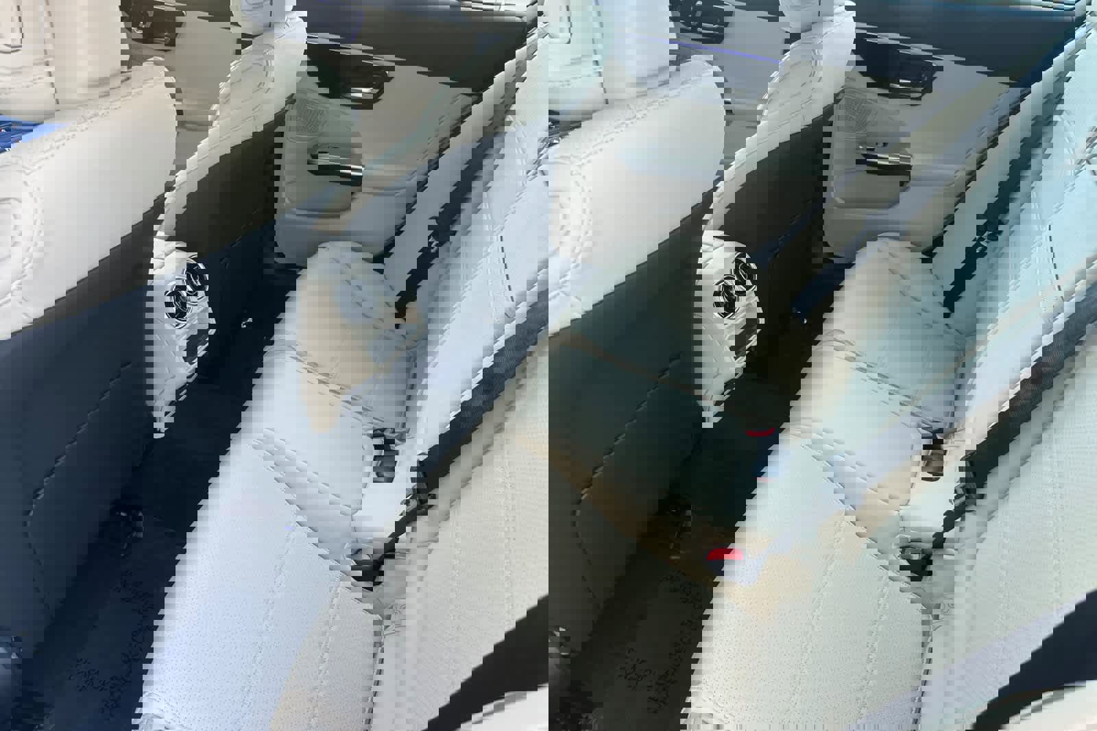 Certified 2025 Mercedes-Benz C 300 4MATIC Sedan image 11