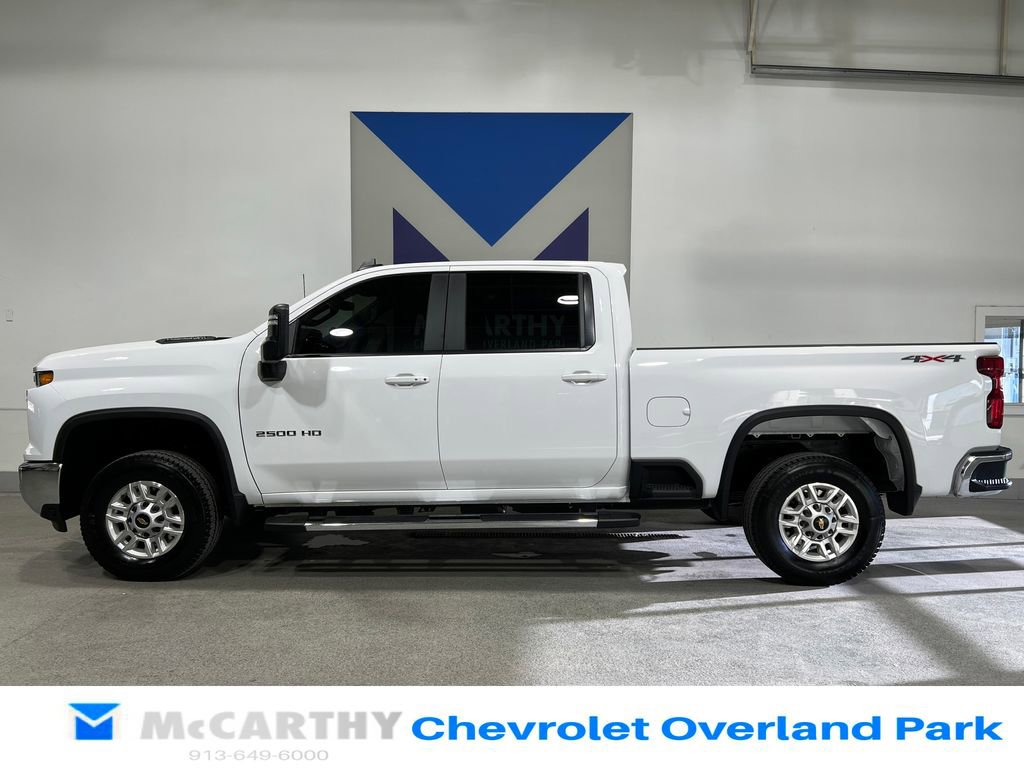 Used 2025 Chevrolet Silverado 2500 LT w/ Convenience Package image 8