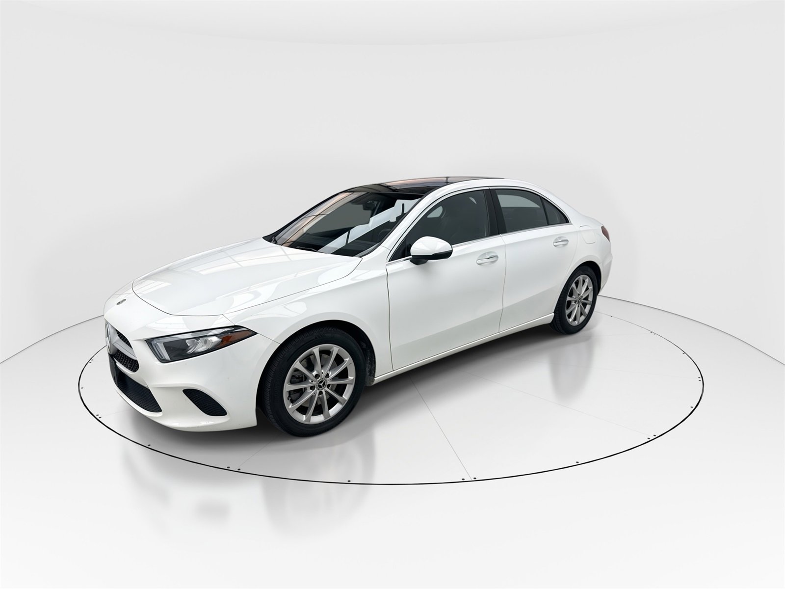 Used 2019 Mercedes-Benz A 220 A 220 w/ Premium Package image 4