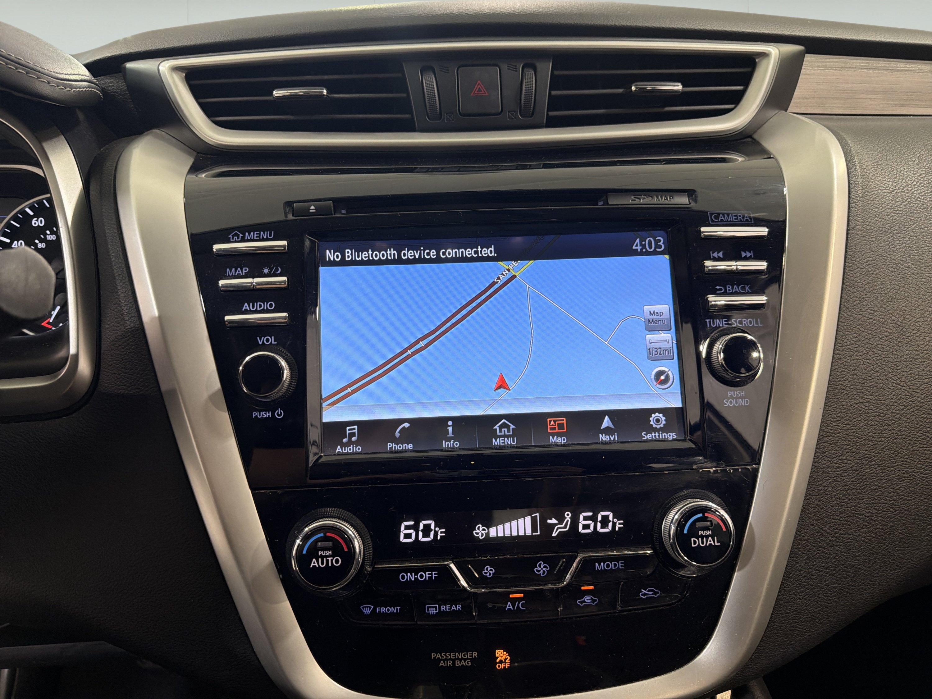 Used 2018 Nissan Murano S FWD image 18