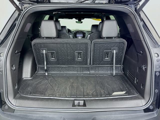 Used 2023 Chevrolet Traverse RS w/ LPO, Floor Liner Package image 28
