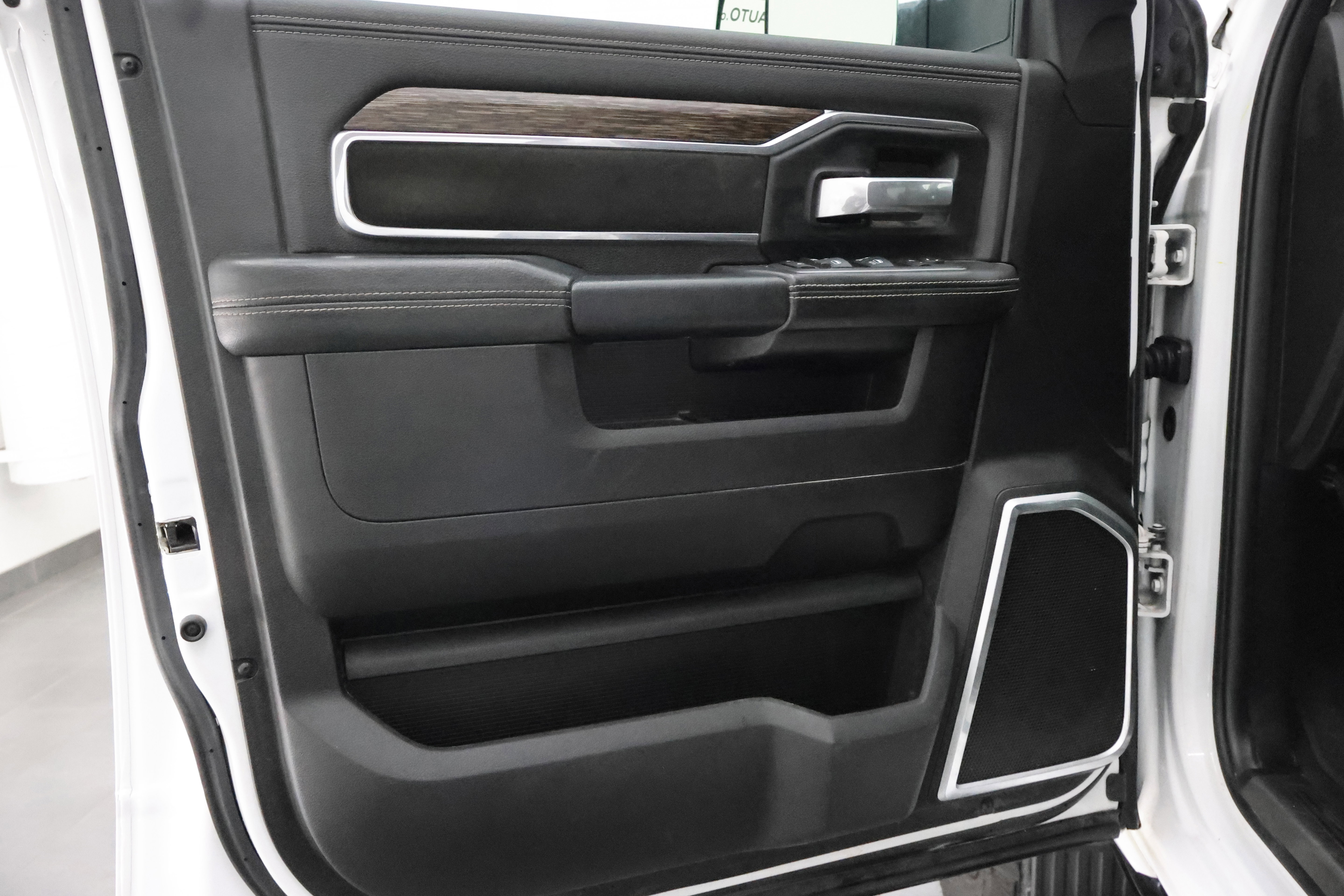 Used 2021 RAM 2500 Laramie image 37