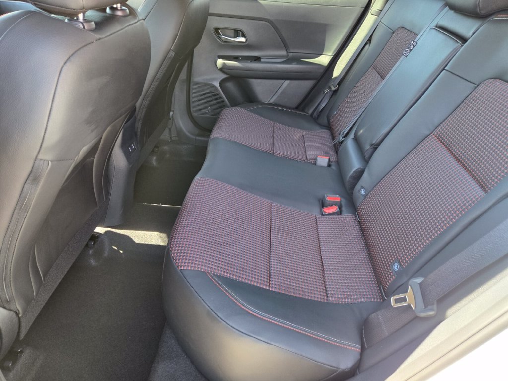 New 2027 Nissan Kicks SR AWD/4WD image 13