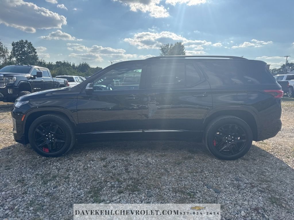 Certified 2023 Chevrolet Traverse Premier w/ Redline Edition AWD/4WD image 2