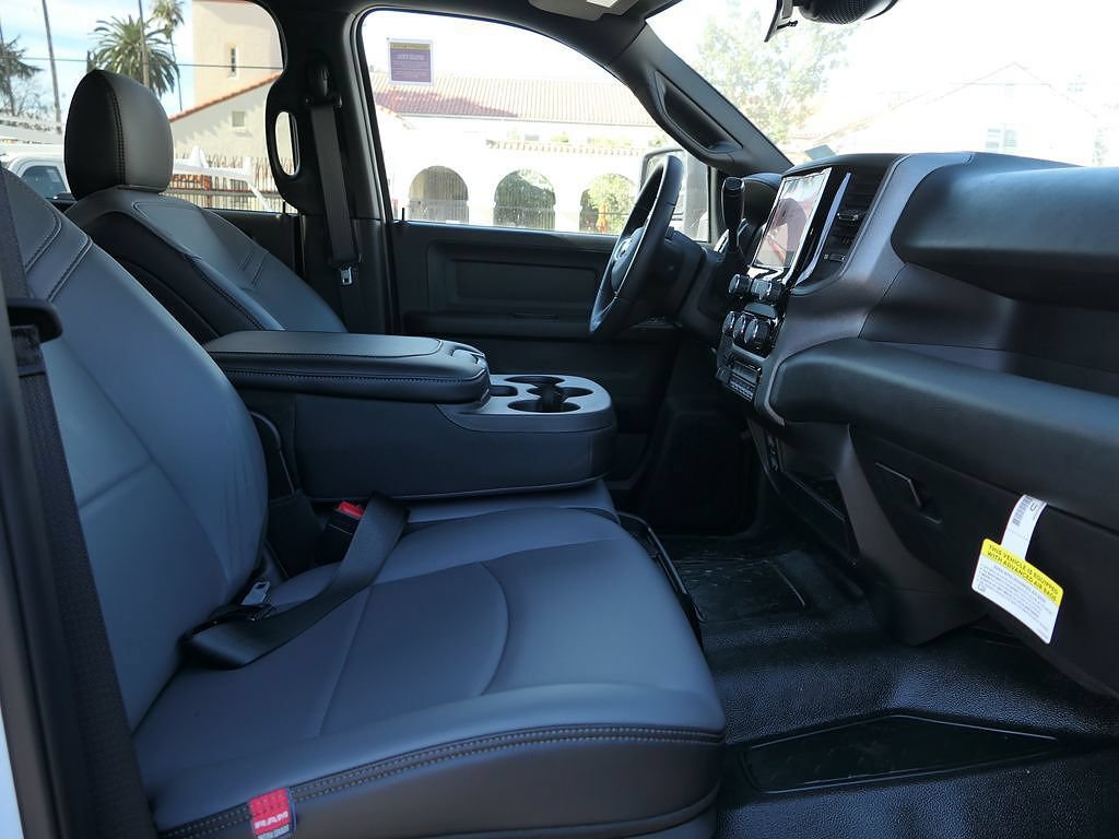 New 2026 RAM 3500 Tradesman w/ Chrome Appearance Group RWD image 25