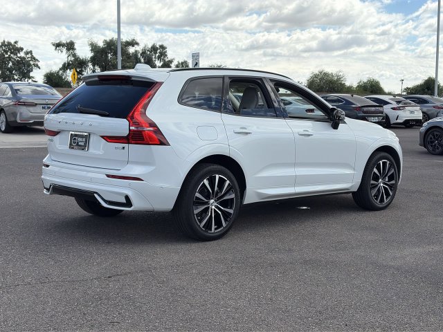 Used 2024 Volvo XC60 B5 Plus w/ Protection Package AWD/4WD image 6