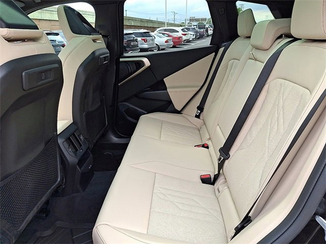 Certified 2025 BMW X3 xDrive30i w/ Premium Package image 5