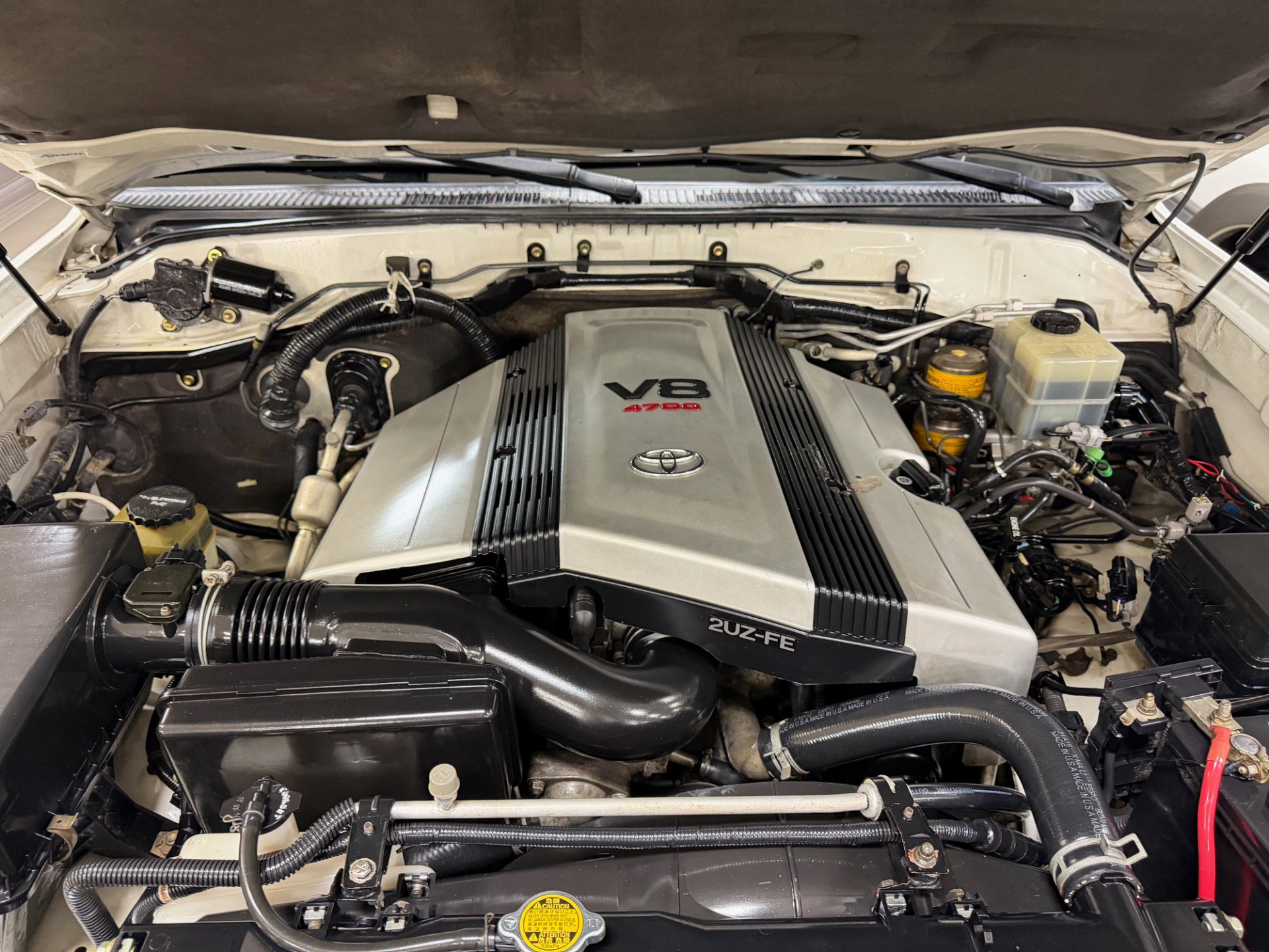 Used 2004 Toyota Land Cruiser image 23