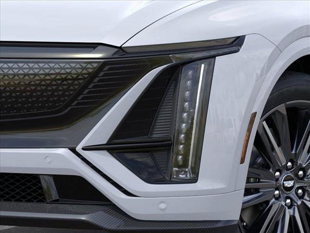 New 2027 Cadillac Lyriq V Premium w/ Exterior Carbon Fiber Package AWD/4WD image 10