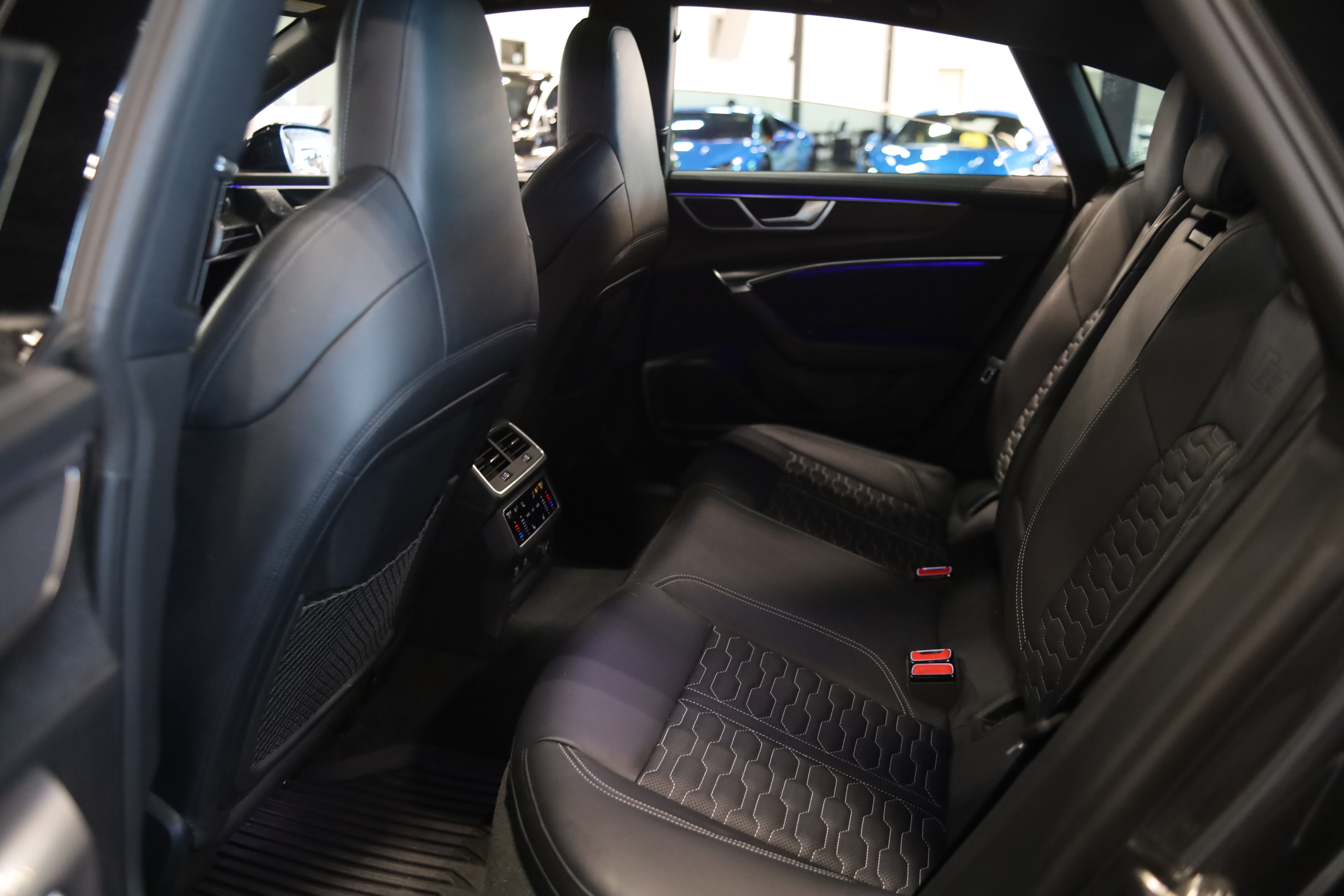 Used 2021 Audi RS 7 Sportback w/ Black Optic Package AWD/4WD image 37