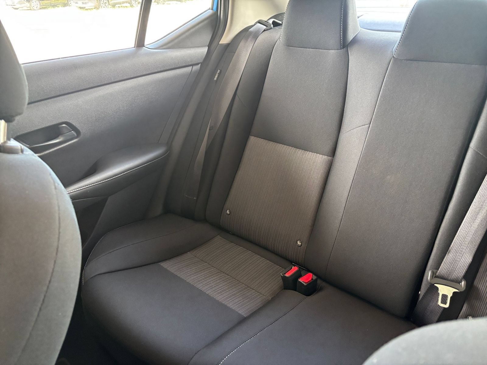 Used 2025 Nissan Sentra SV FWD image 36