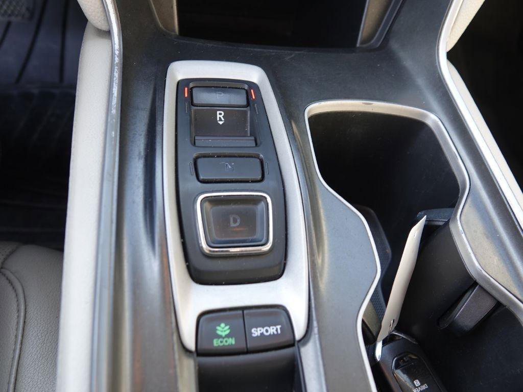 Used 2018 Honda Accord EX-L image 17