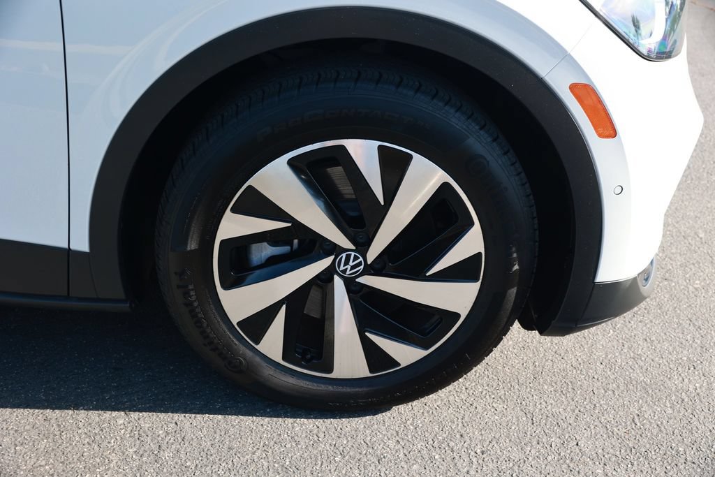 Used 2024 Volkswagen ID.4 2WD image 8