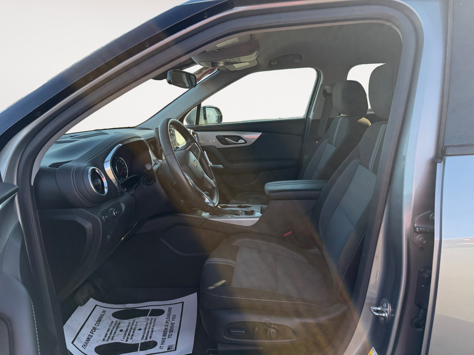 Used 2023 Chevrolet Blazer LT w/ Convenience Package image 9