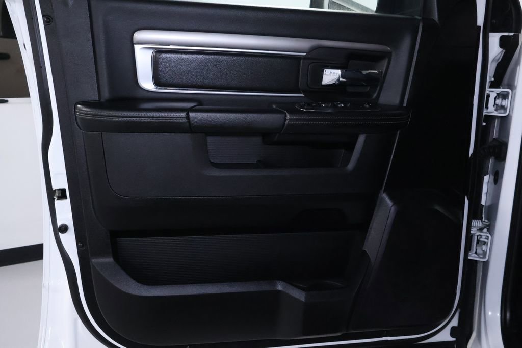 Used 2023 RAM 1500 Classic Warlock w/ Trailer Tow Group image 10