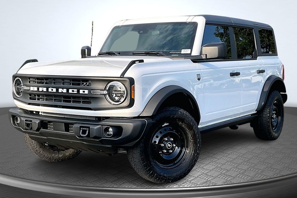 New 2026 Ford Bronco Big Bend w/ Black Diamond Package AWD/4WD image 2