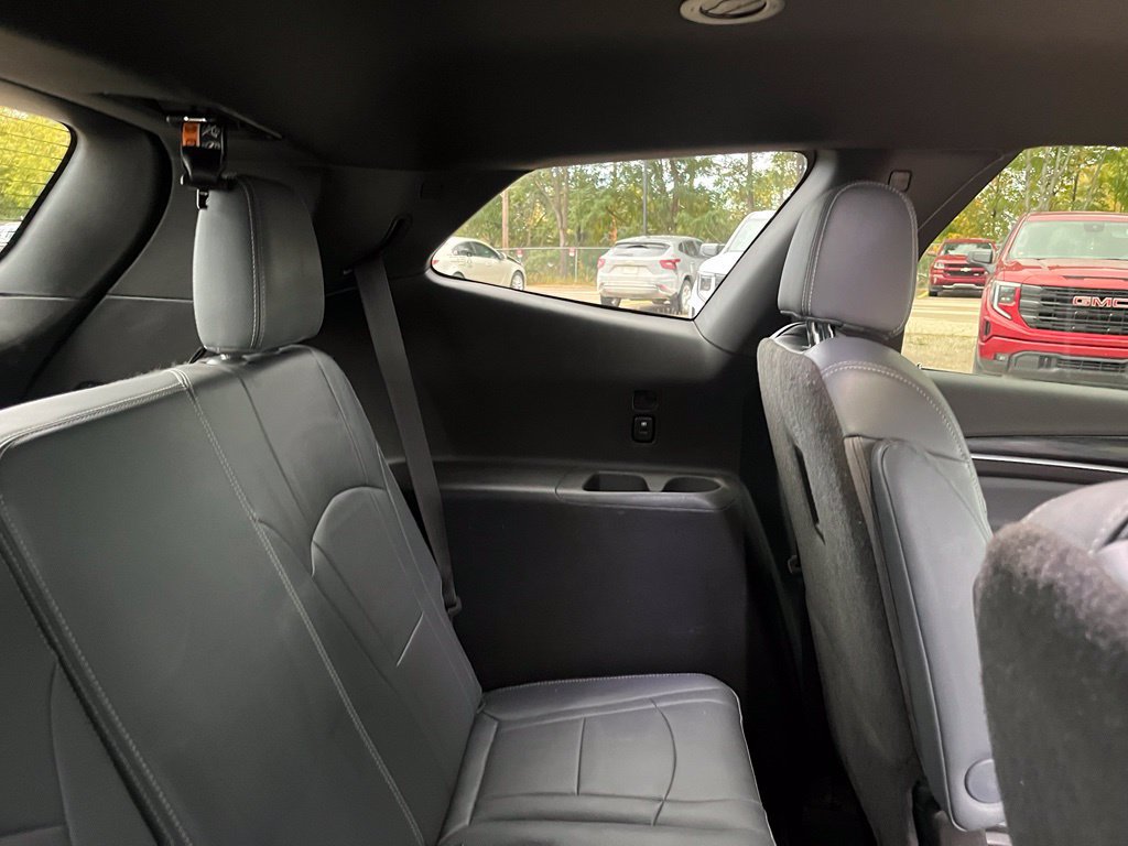 Used 2022 Buick Enclave Essence w/ Trailering Package, 5000 lbs. AWD/4WD image 32