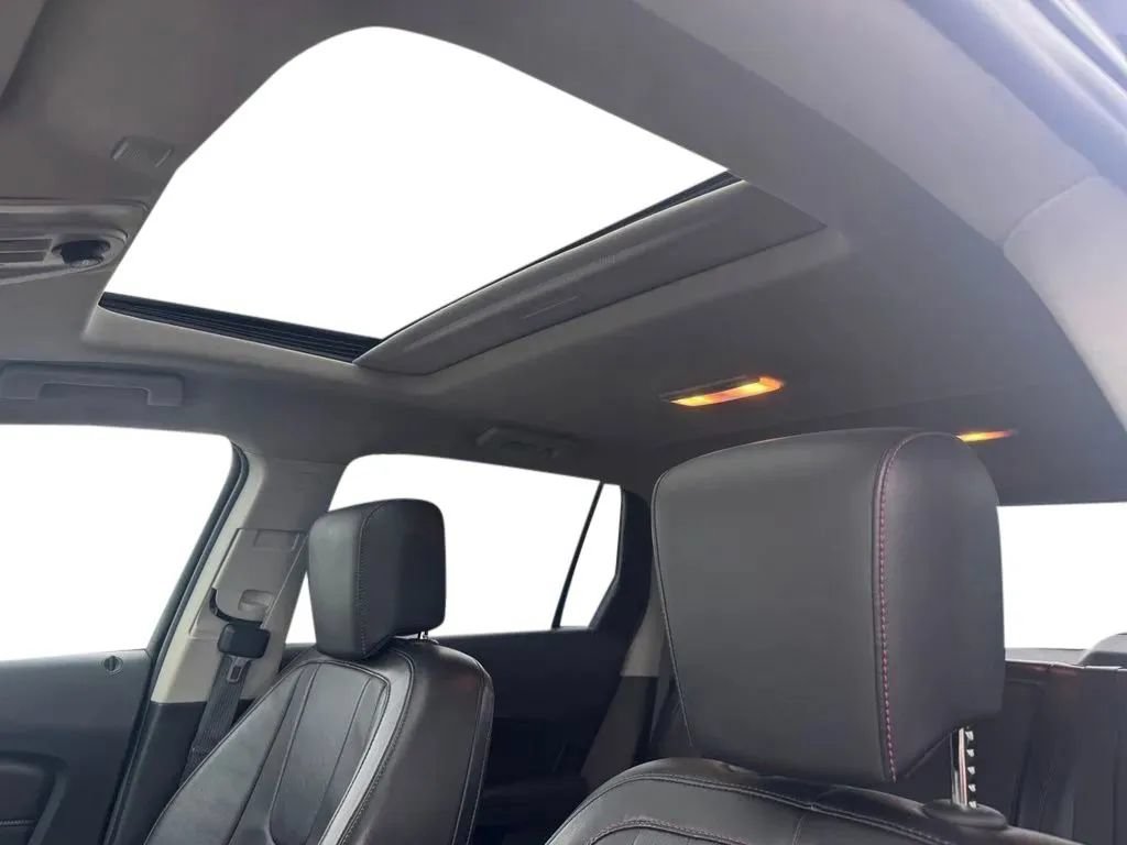 Used 2016 GMC Terrain SLT w/ Open Road Package FWD image 11