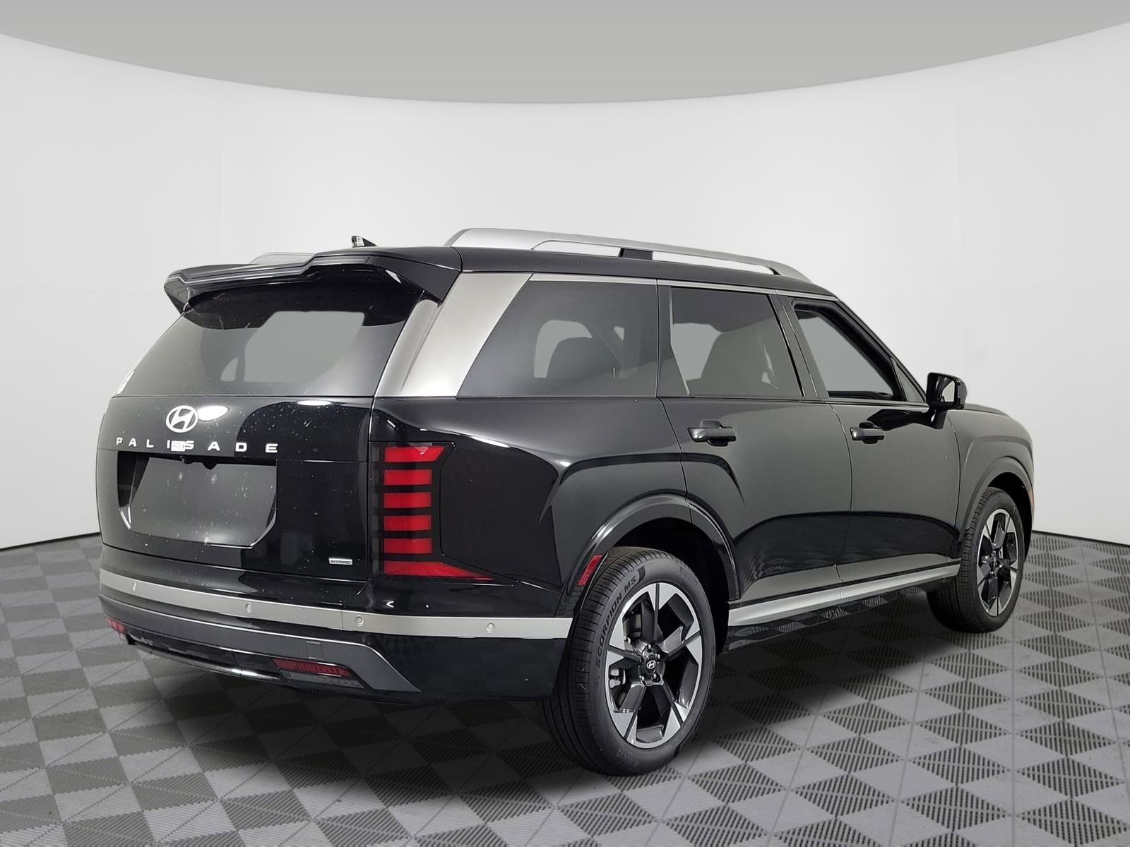 New 2026 Hyundai Palisade Limited image 3