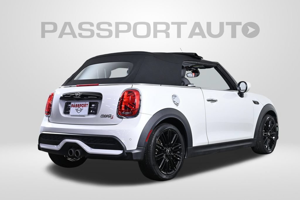 Used 2024 MINI Cooper S FWD image 8