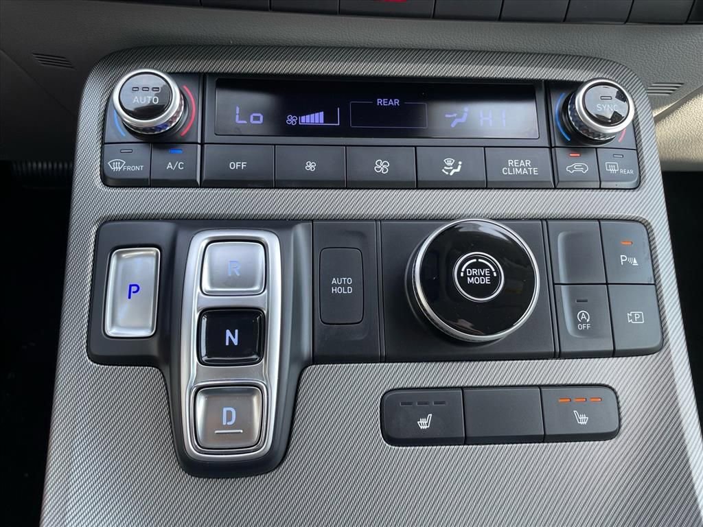 Used 2025 Hyundai Palisade SEL image 12