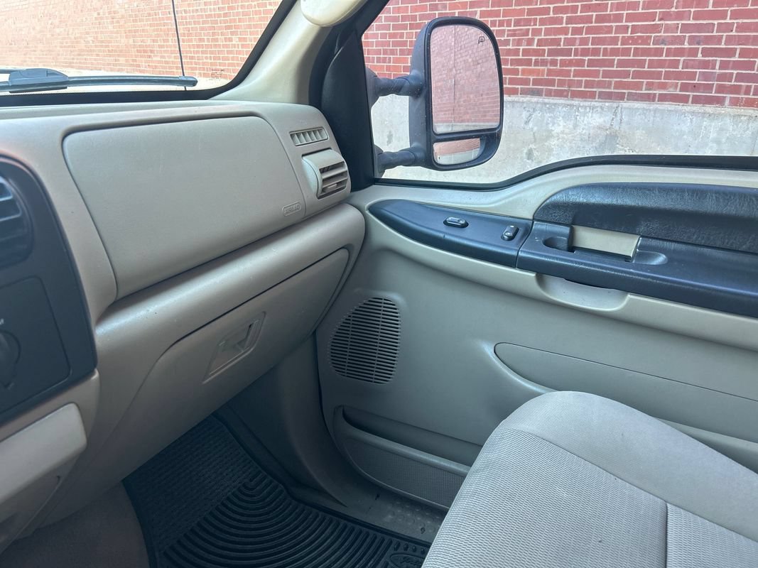 Used 2006 Ford F250 4x4 Crew Cab Super Duty image 12
