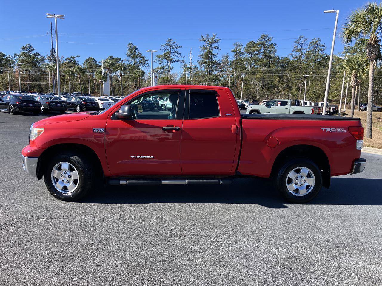 Used 2010 Toyota Tundra 4x4 Double Cab image 2