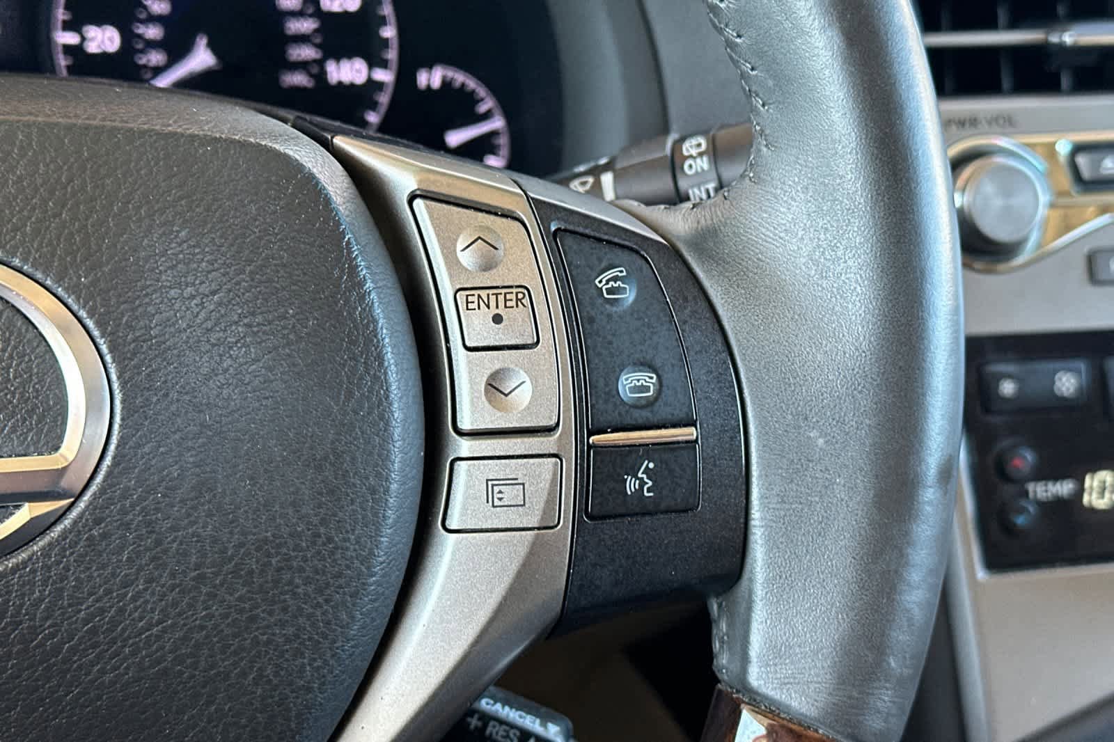 Used 2013 Lexus RX 350 AWD w/ Navigation Pkg image 28