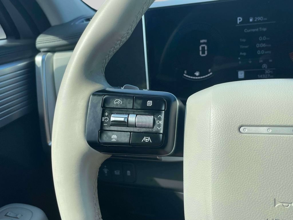 Certified 2025 Hyundai Santa Fe SE AWD/4WD image 21