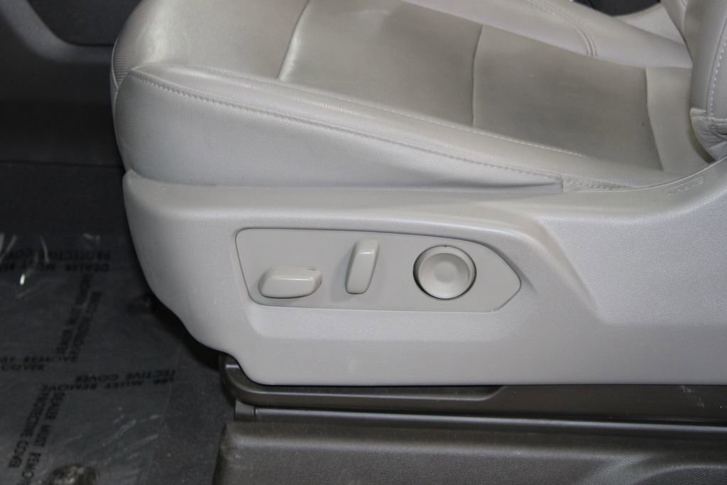 Used 2023 Chevrolet Silverado 1500 LTZ w/ LTZ Premium Texas Edition AWD/4WD image 23