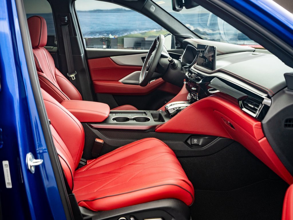 Used 2025 Acura MDX A-Spec image 23