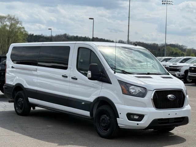 Used 2024 Ford Transit 350 XLT RWD image 36