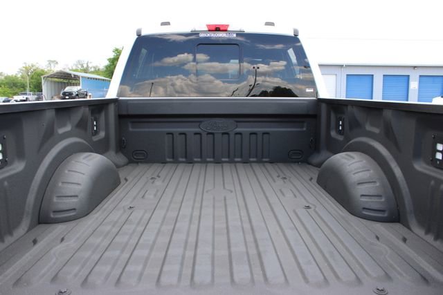 Used 2024 Ford F250 Platinum w/ FX4 Off-Road Package image 10