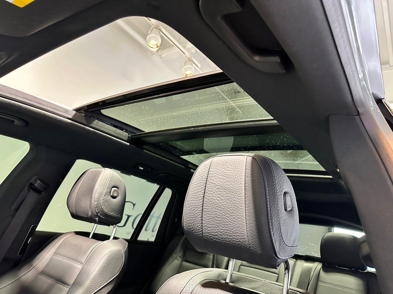 Certified 2023 Mercedes-Benz GLS 450 4MATIC image 32