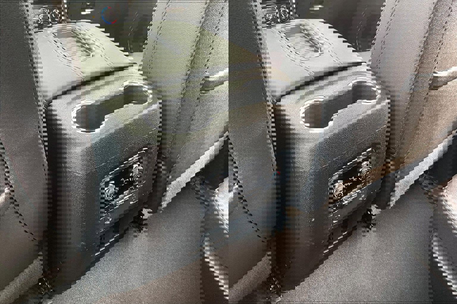 Used 2022 Chevrolet Tahoe LT w/ LT Signature Plus Package AWD/4WD image 41