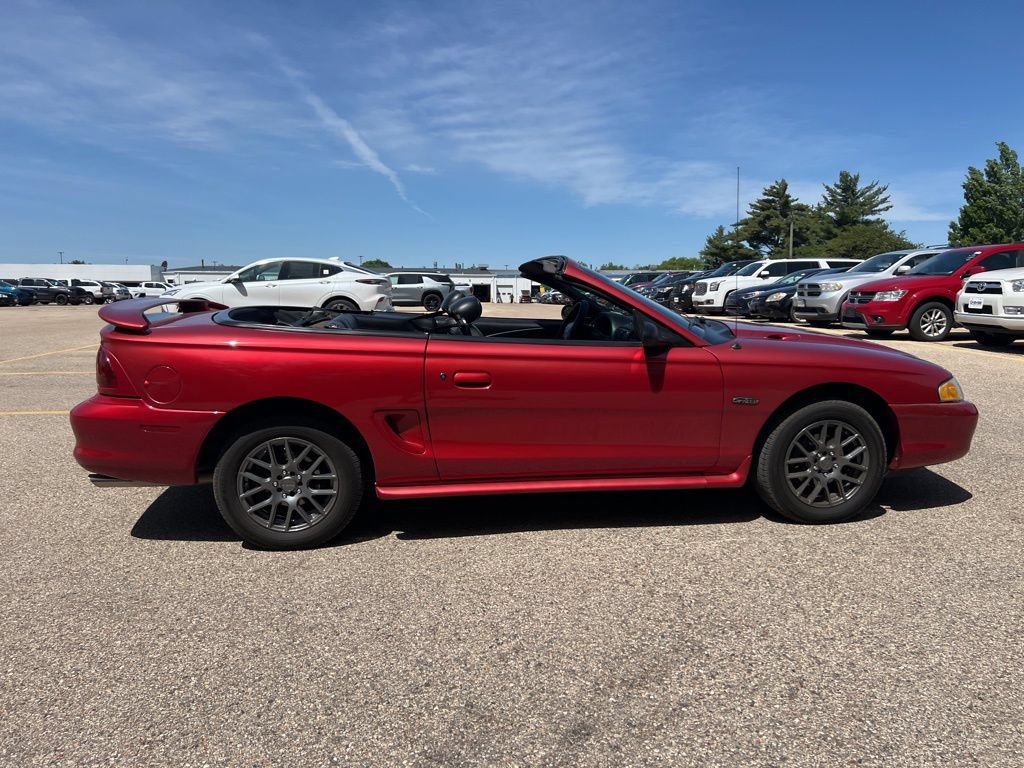 Used 1996 Ford Mustang GT RWD image 3