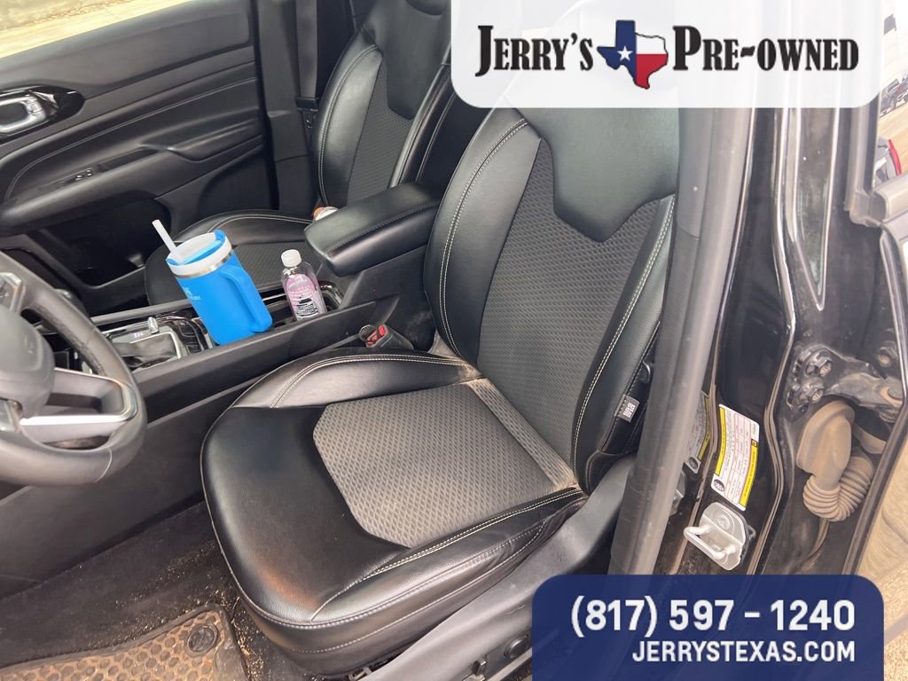 Used 2023 Jeep Compass Latitude w/ Convenience Group AWD/4WD image 9