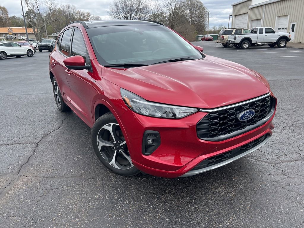 Used 2023 Ford Escape ST-Line Select w/ Tech Pack #2 image 1