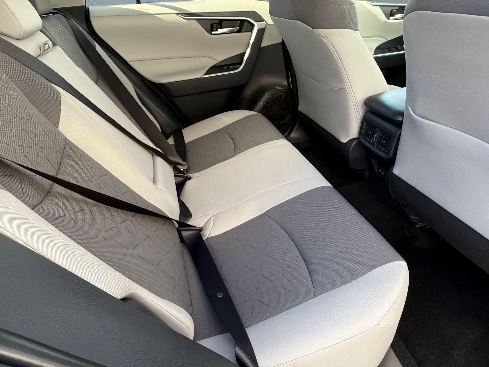 Certified 2025 Toyota RAV4 XLE w/ Convenience Package image 32