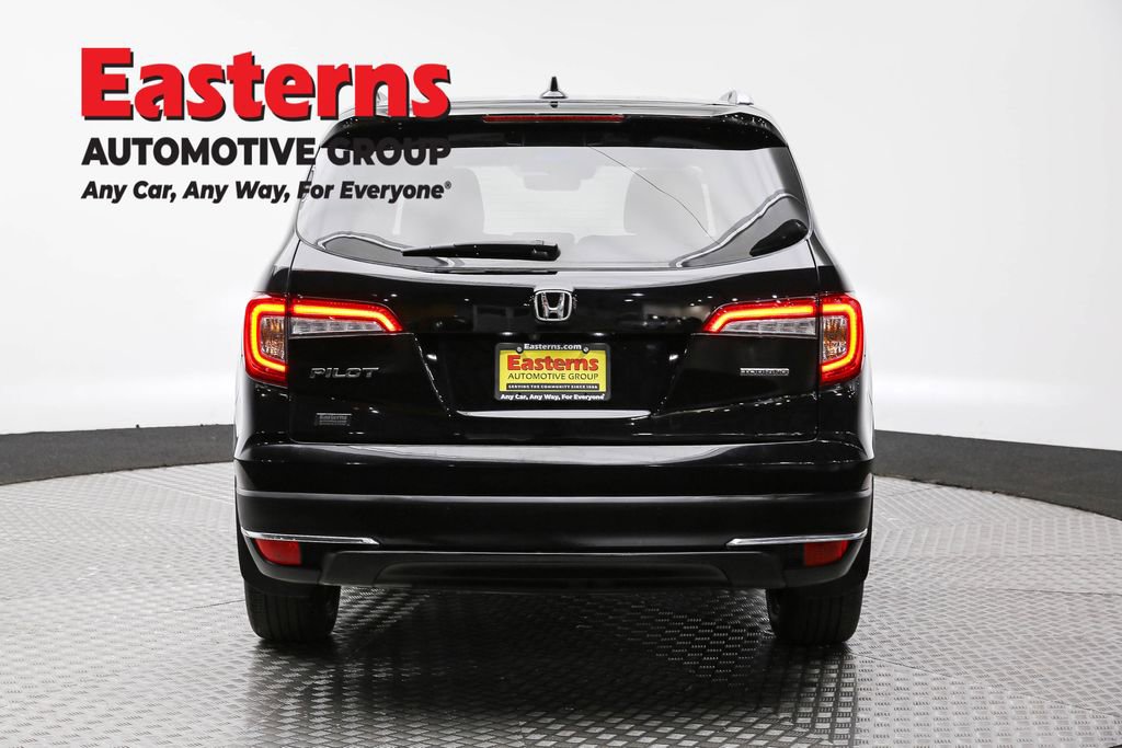 Used 2021 Honda Pilot Touring image 6