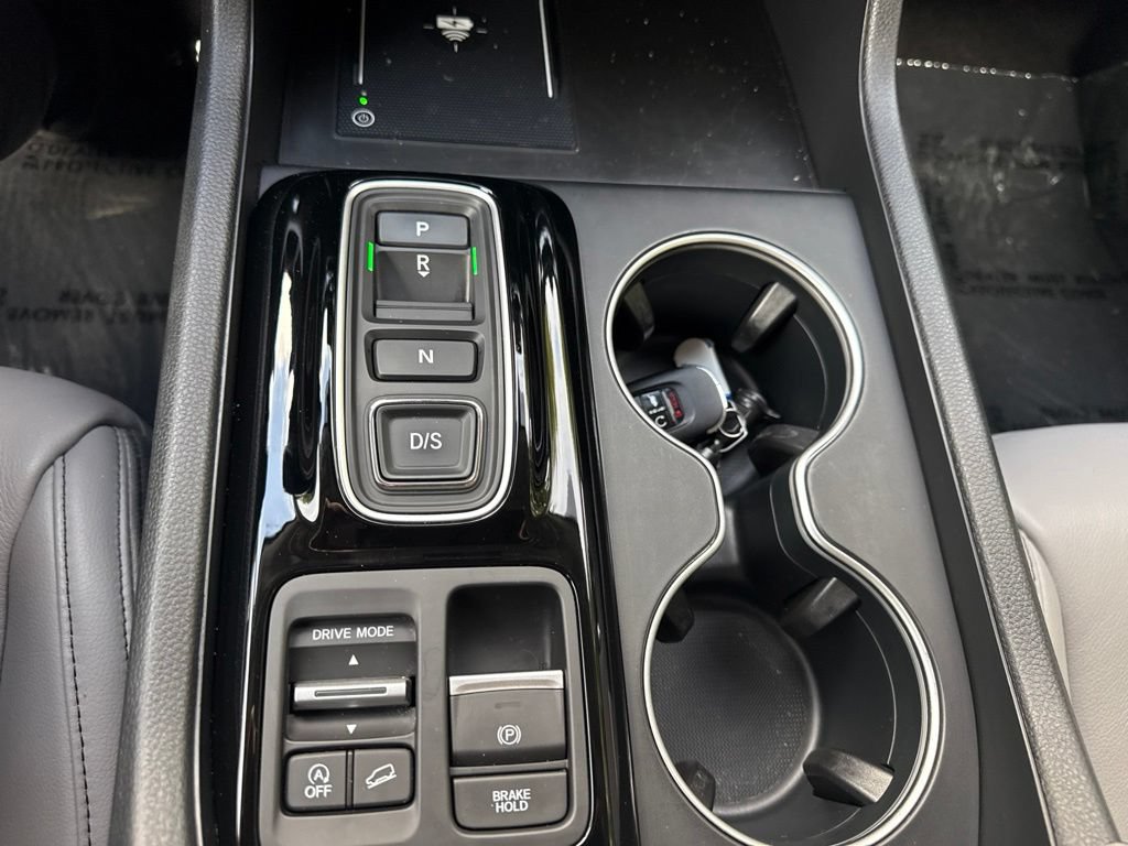 Certified 2024 Honda Pilot Touring image 33
